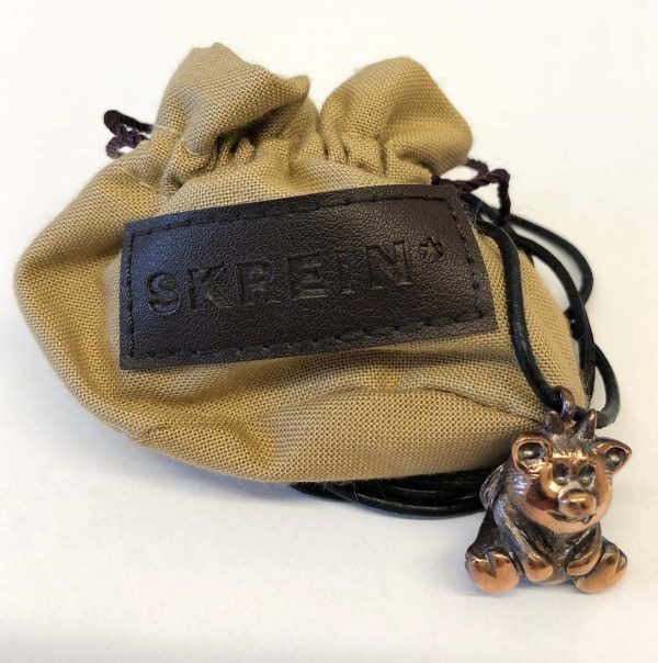 Limited Edition „Der Kleine Krampus“ Buch + Bronze Anhänger